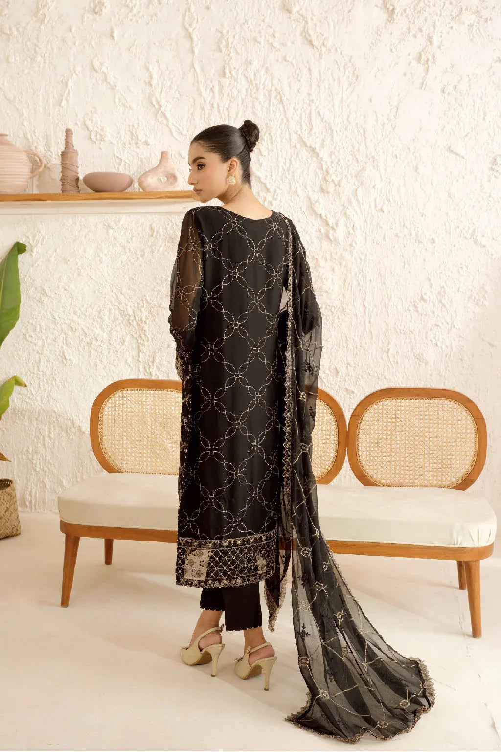 Ramsha | Sonehri Formals | BB-107 - Rang-e-Khaas