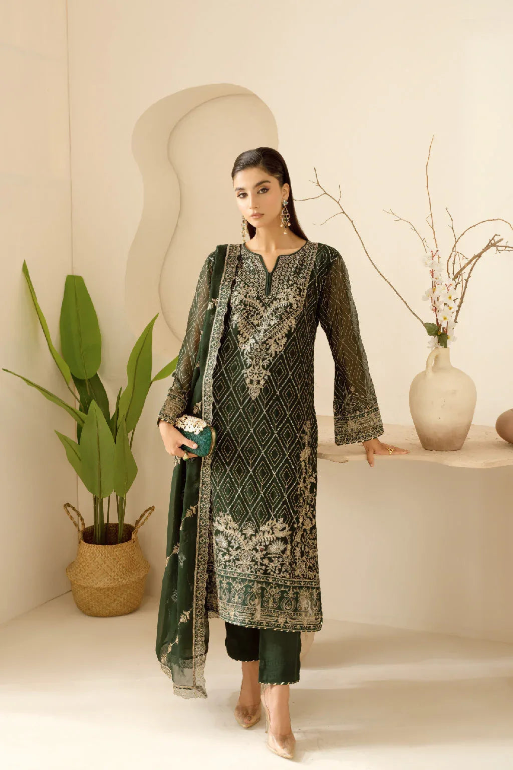 Ramsha | Sonehri Formals | BB-103 - Rang-e-Khaas