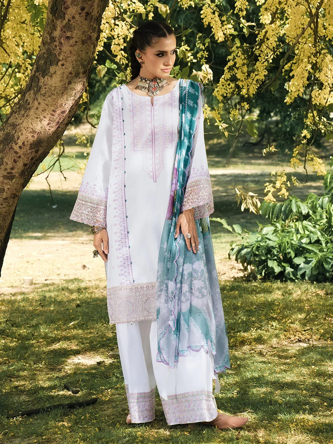 Hemstitch | The Garden Lawn | Pearl Petal - Rang-e-Khaas