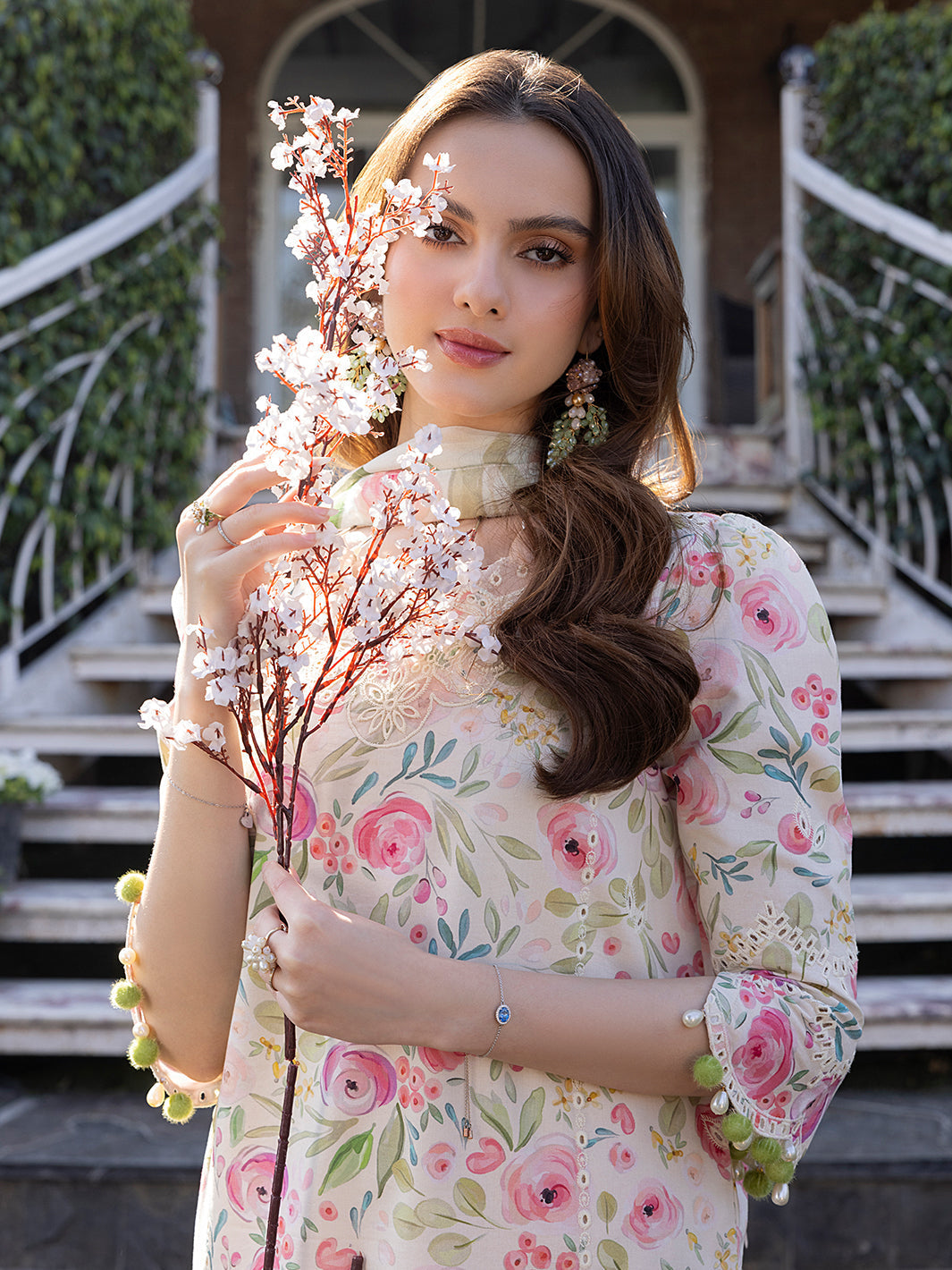 Izel | Oh Spring Lawn 25 | PETAL - Rang-e-Khaas