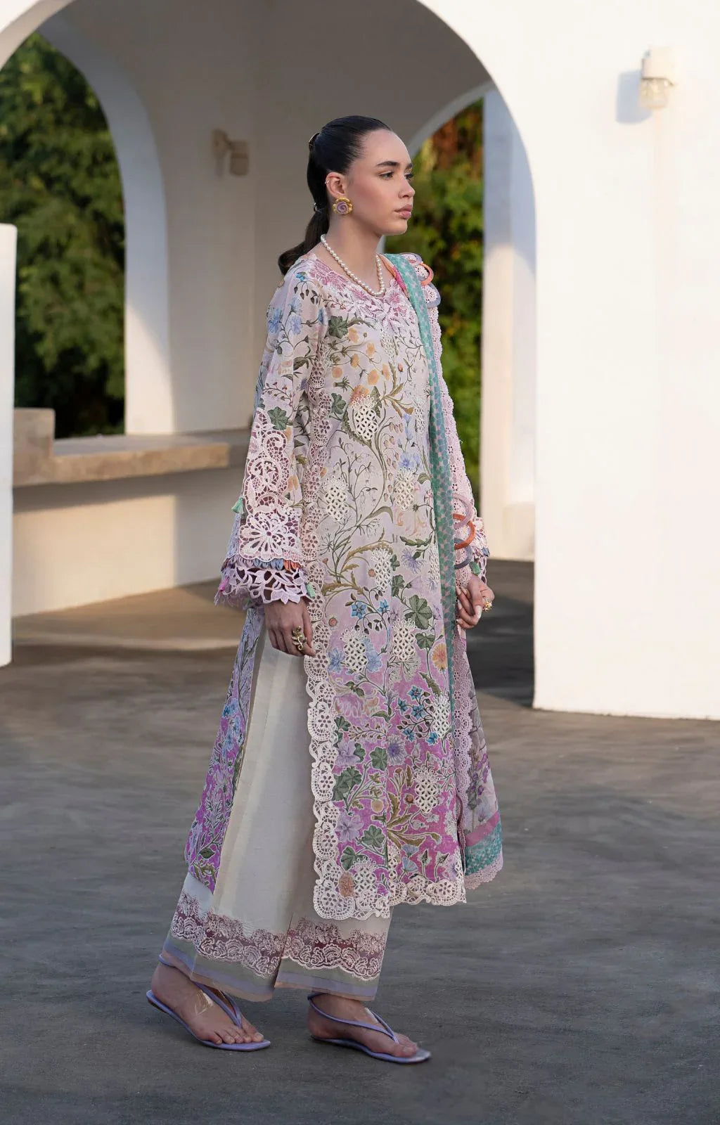 AJR Couture | Printakari Lawn 25 | Rose - Rang-e-Khaas