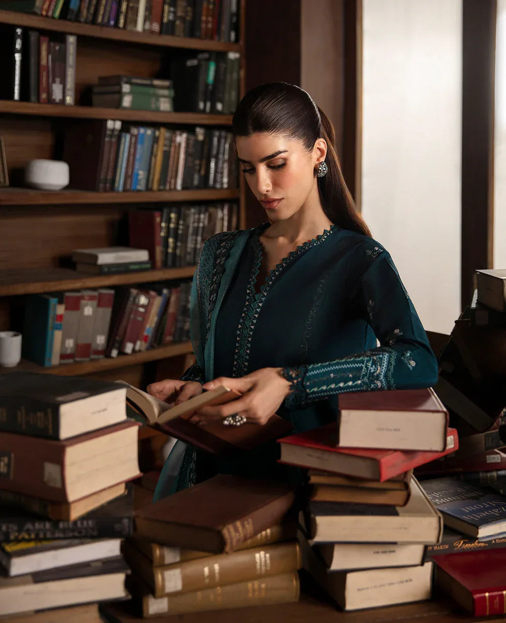 Republic Womenswear | Premium Pret 25 | RPP-03 (Coeur) - Rang-e-Khaas