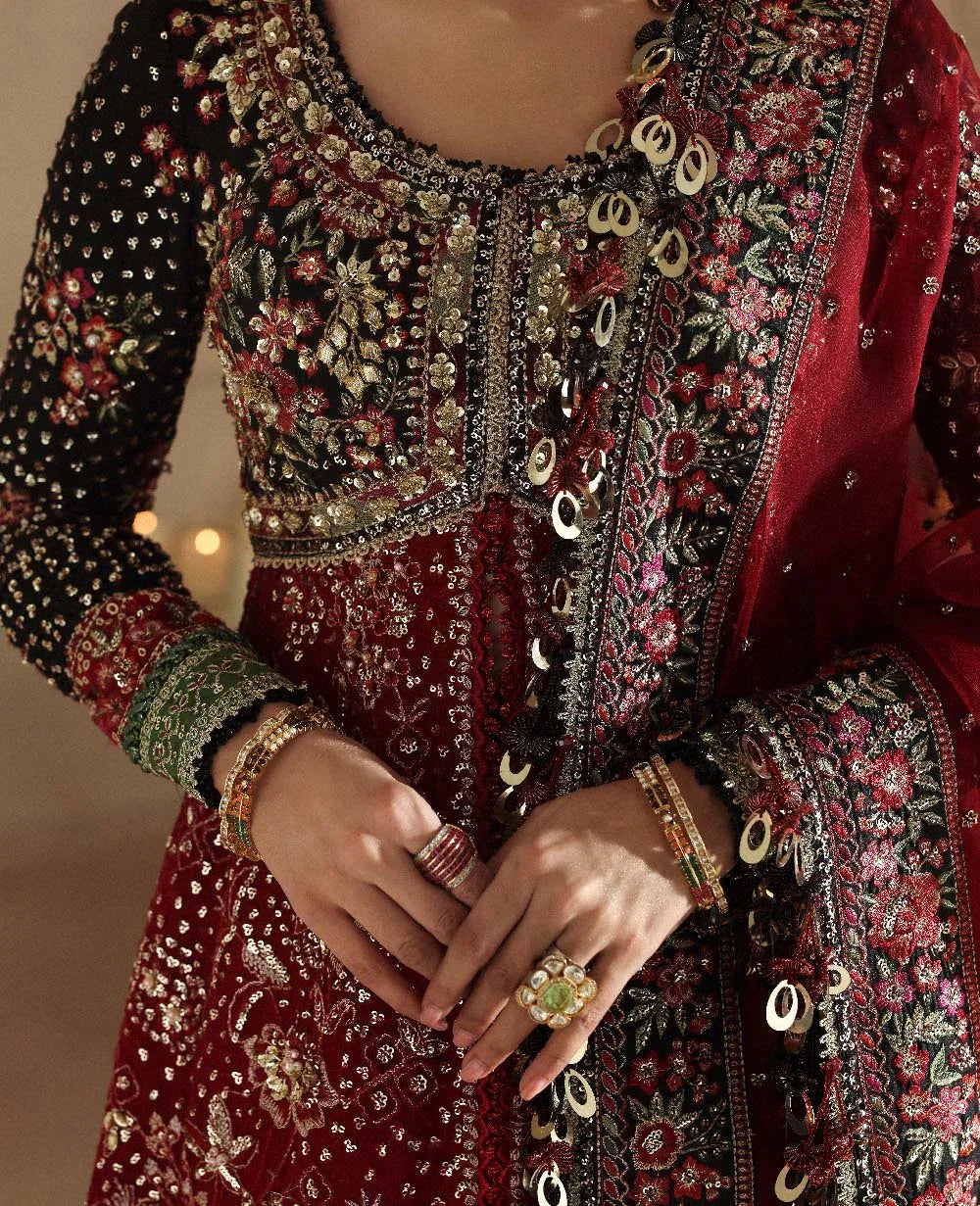 Republic Womenswear | Lilianne Wedding 25' | Lucienne - Rang-e-Khaas