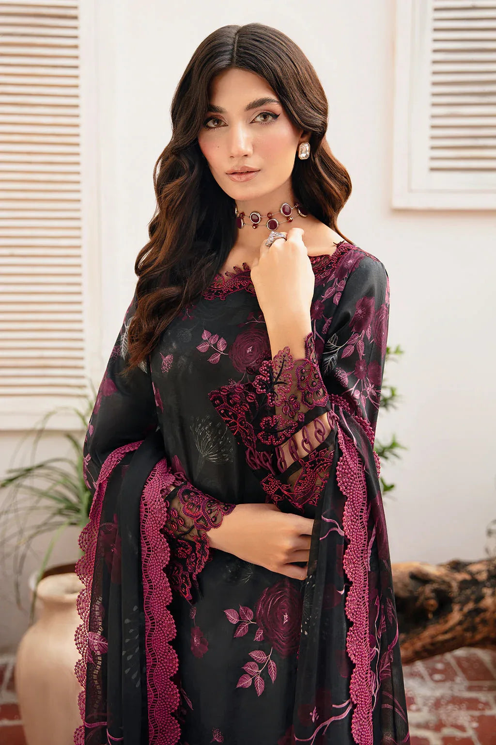 Ramsha | Rangrez Lawn Collection | N-401 - Rang-e-Khaas