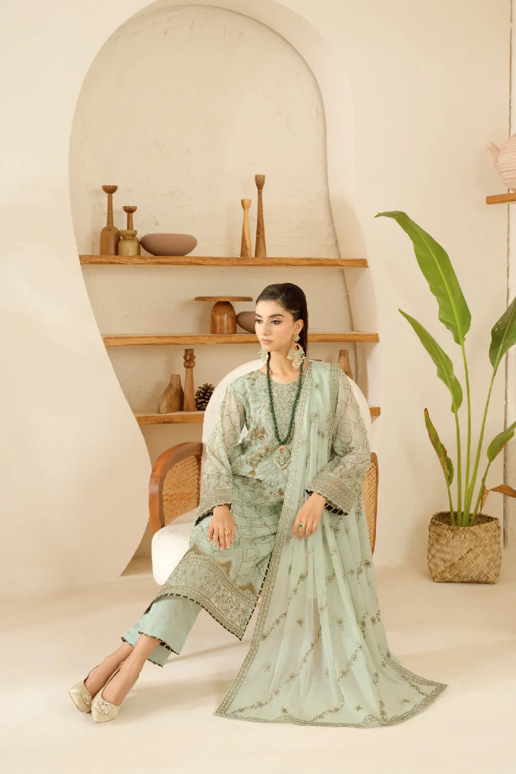 Ramsha | Sonehri Collection | BB-106 - Rang-e-Khaas