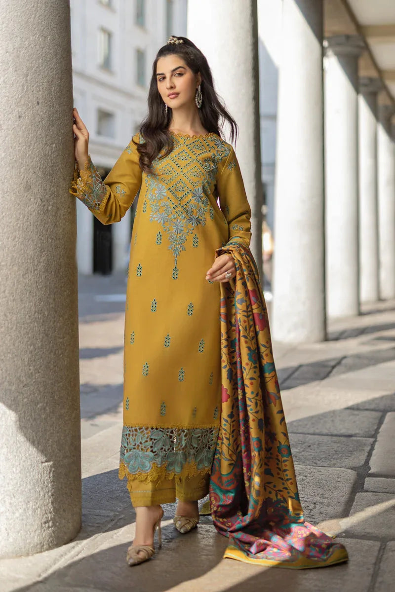 Rangrasiya | Carnation Winter Shawl | Evelyn - Rang-e-Khaas