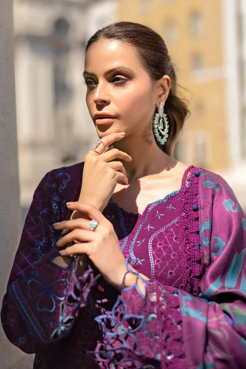 Rangrasiya | Carnation Winter Shawl | Freya - Rang-e-Khaas