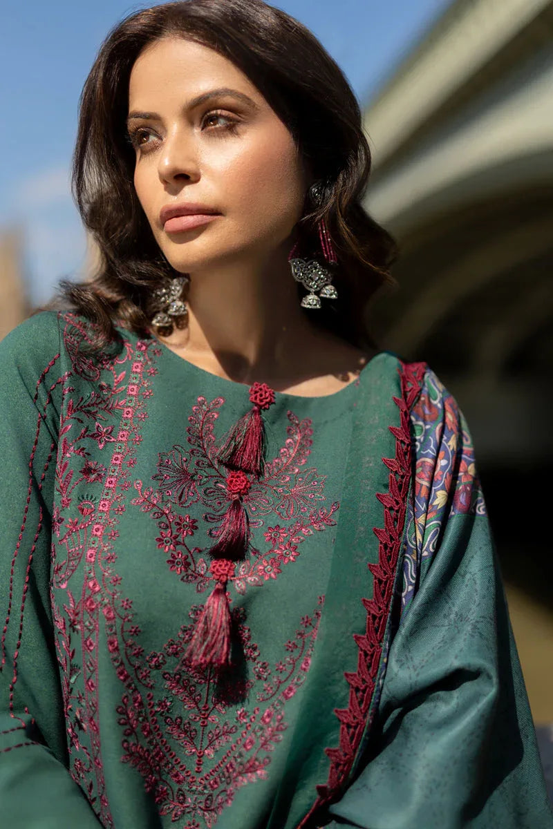 Rangrasiya | Carnation Winter Shawl | Isla - Rang-e-Khaas