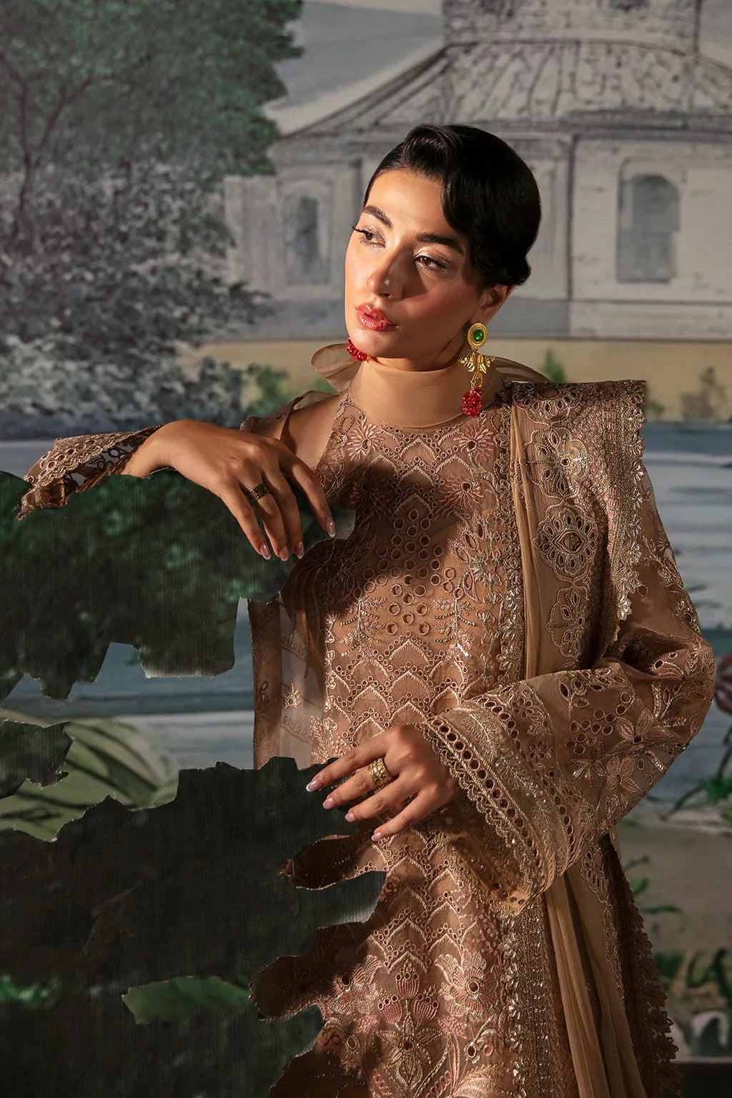 Afrozeh La Fuchsia Embroidered Organza 3Pc Suit - Reese - Rang-e-Khaas