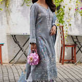 Gulaal | Saffira Lawn 25 | Carla