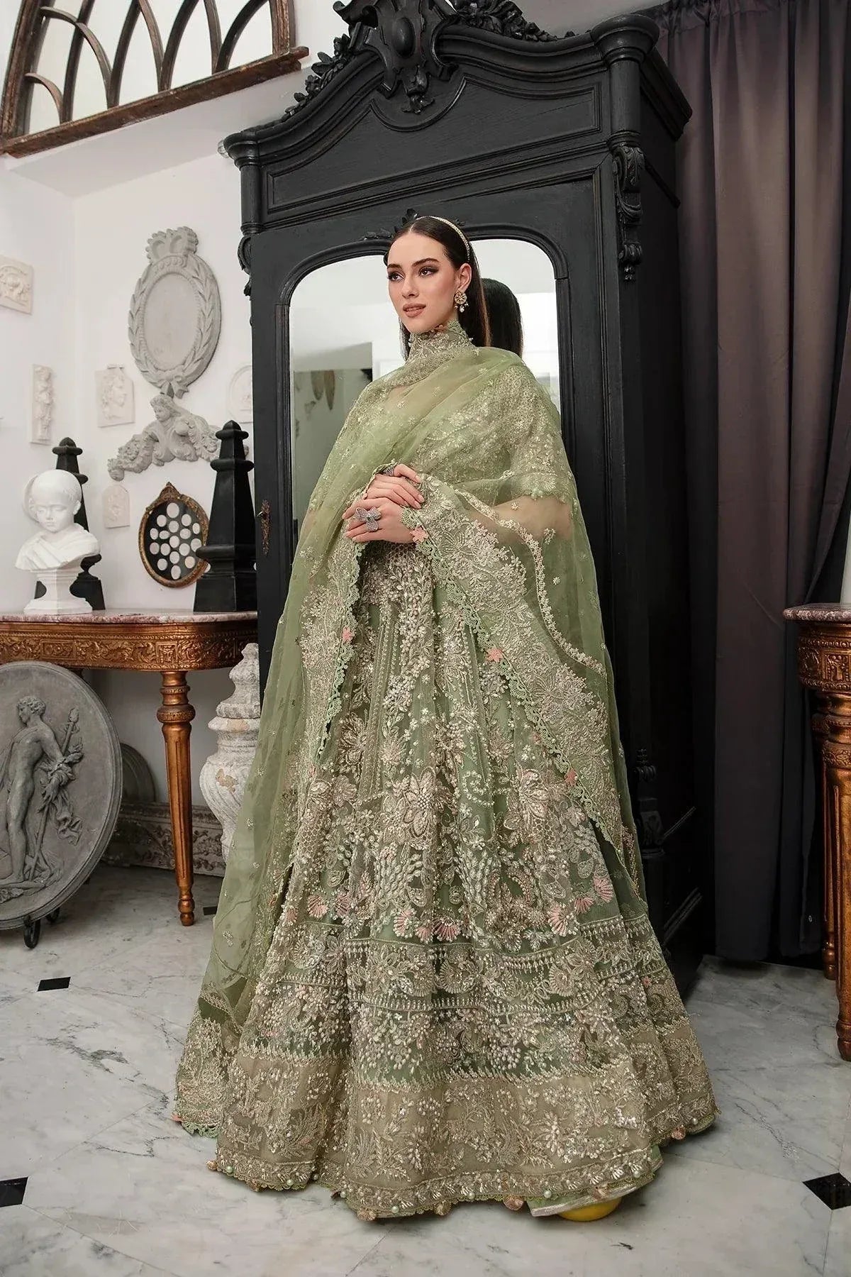 AJR Couture | Alif Luxury Wedding Formals 23 | Hazel - Rang-e-Khaas