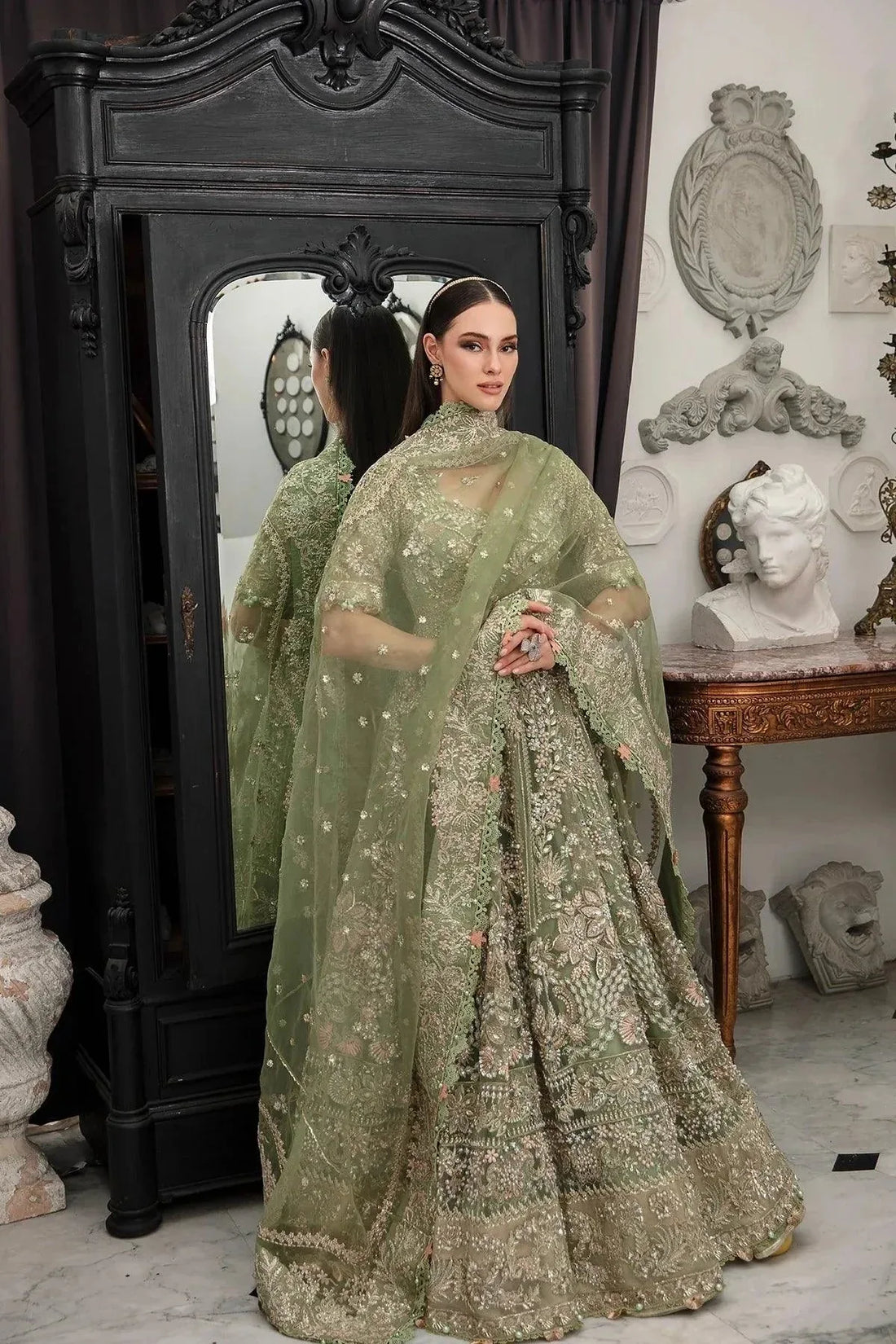 AJR Couture | Alif Luxury Wedding Formals 23 | Hazel - Rang-e-Khaas