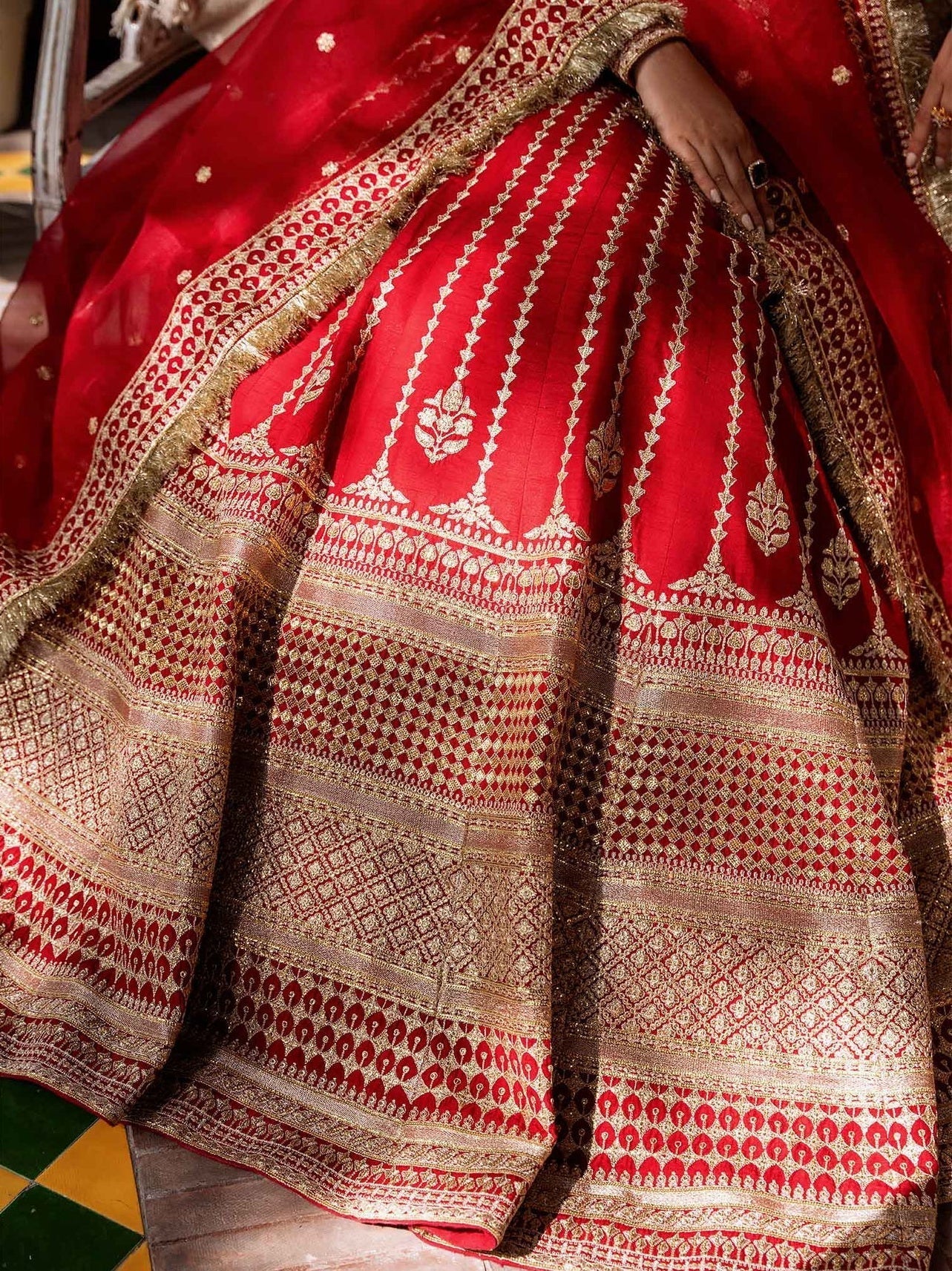 Akbar Aslam Mastani Embroidered Raw Silk 3Pc Suit - NAWAZISH