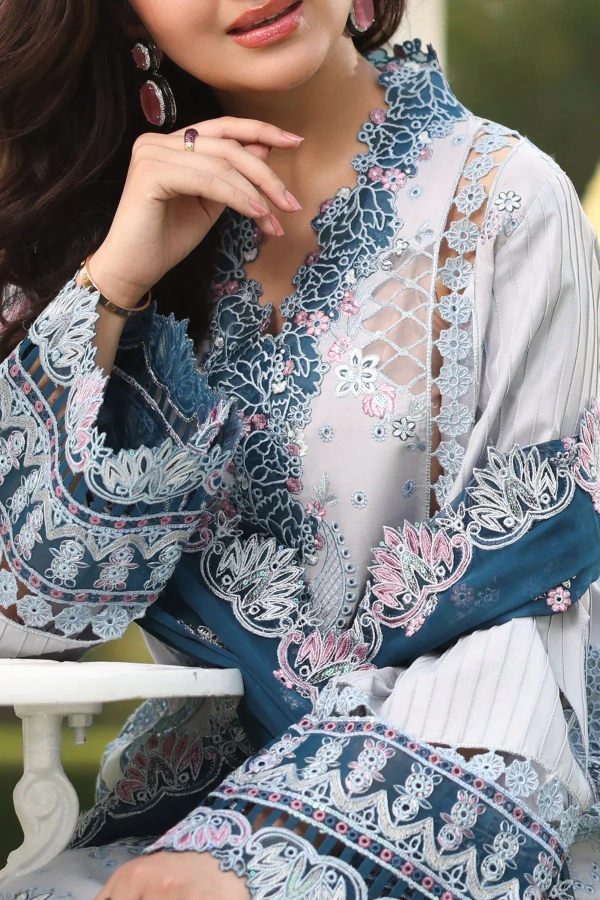 Imrozia Premium | Hayam Luxury Lawn 25 | SL 96 MUNIRA - Rang-e-Khaas