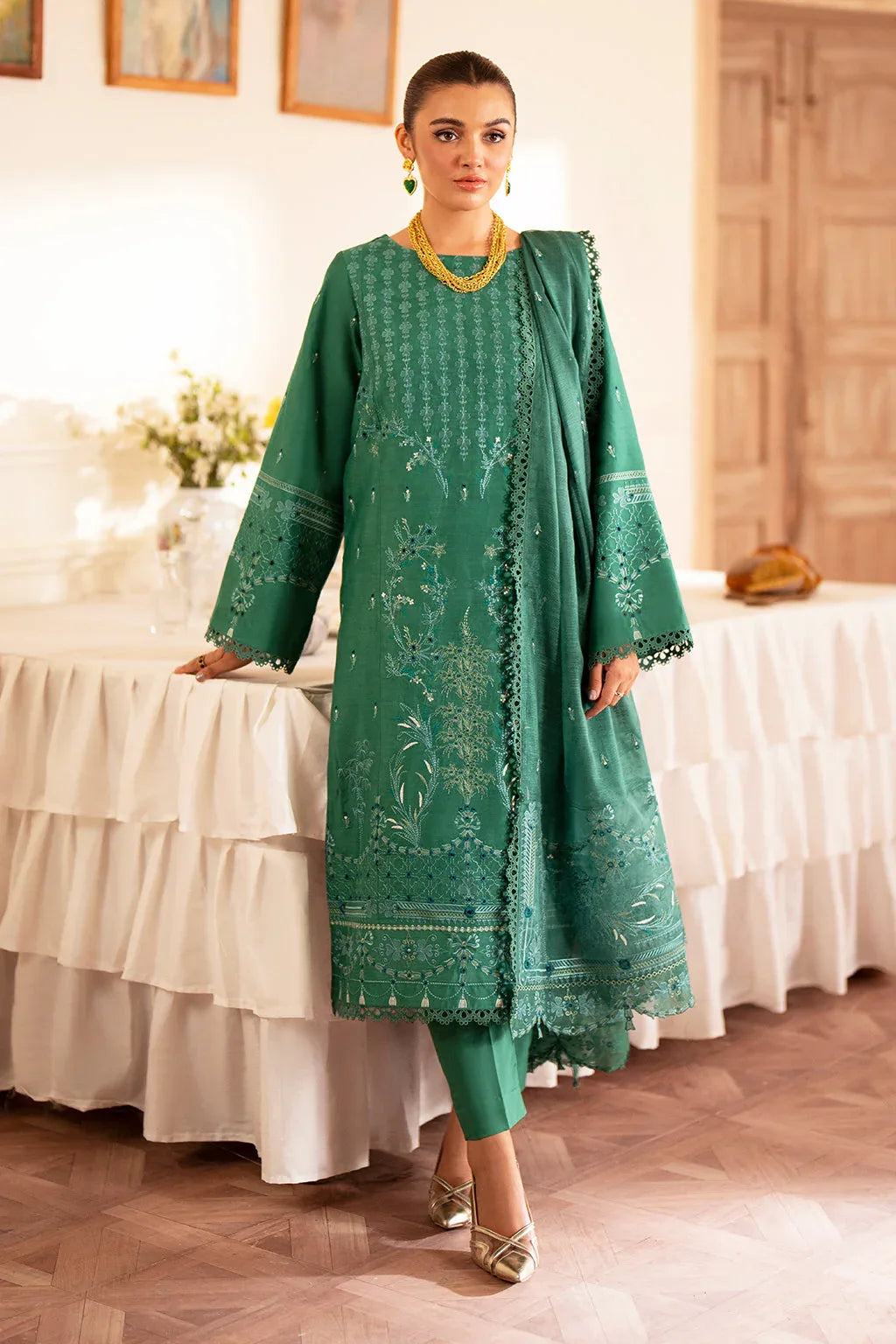 Saad Shaikh | Lumiere Winter |  D-08 Opalo - Rang-e-Khaas
