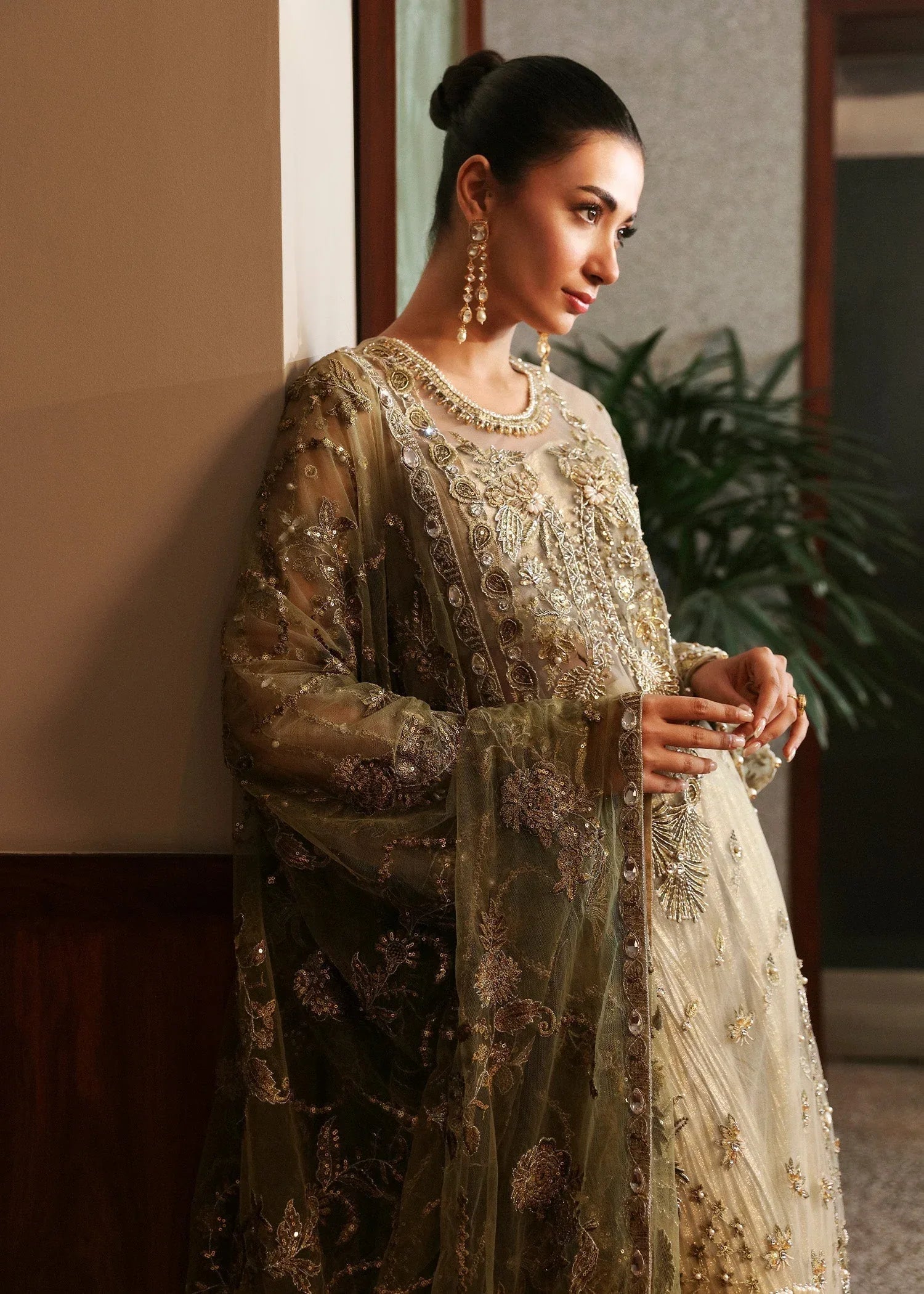 Sadaf Fawad Khan | Late Checkout at the Fred | Olea - Rang-e-Khaas