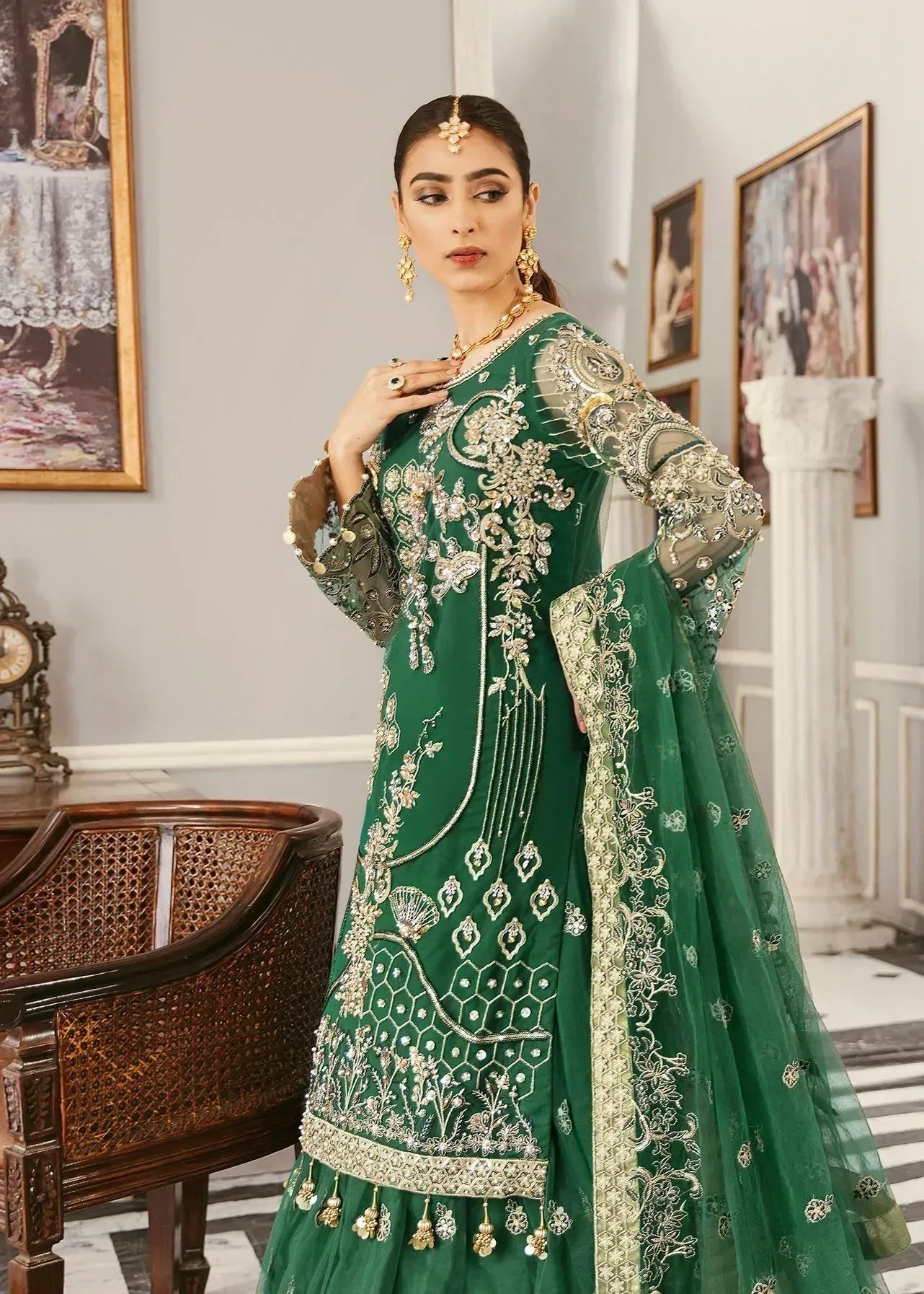 Akbar Aslam | Formal Collection 2021 | Anastasia - Rang-e-Khaas