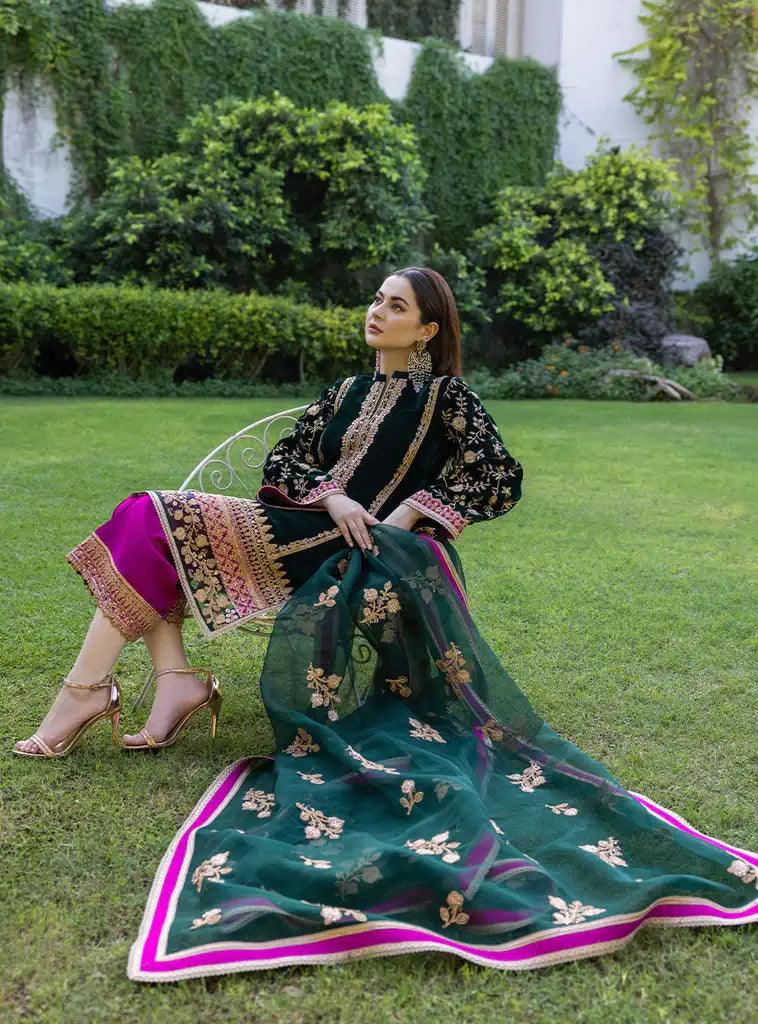 Zainab Chottani | Stitched Velvet 2022 | Pareeshay - Rang-e-Khaas