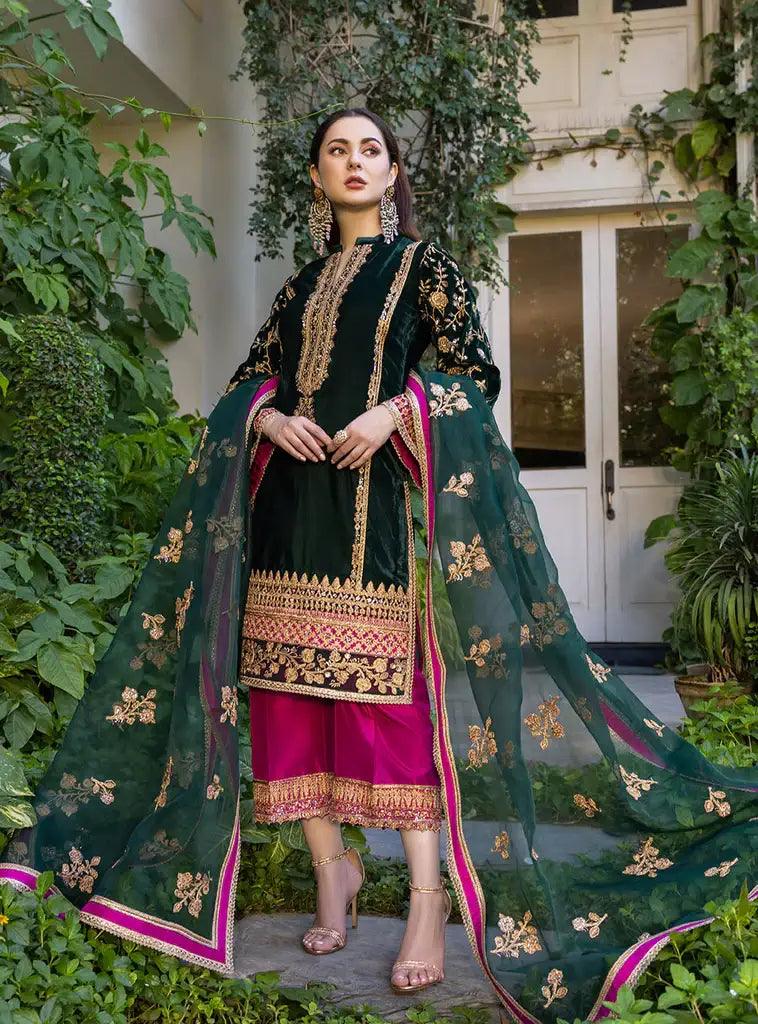 Zainab Chottani | Stitched Velvet 2022 | Pareeshay - Rang-e-Khaas