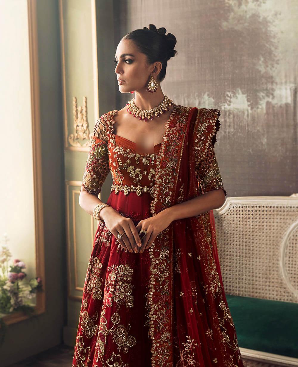 Republicwomenswear | Claire De Lune Wedding 2022 | Un Conquelicot - Rang-e-Khaas