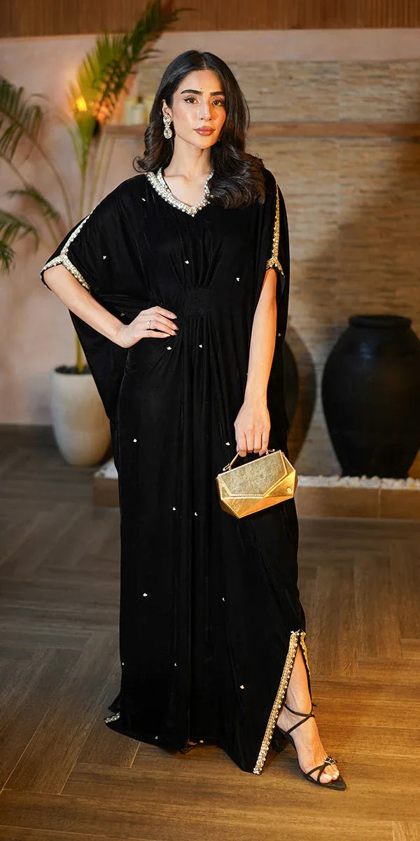 Erum Khan | Velvet Wisper | Black Swan - Rang-e-Khaas