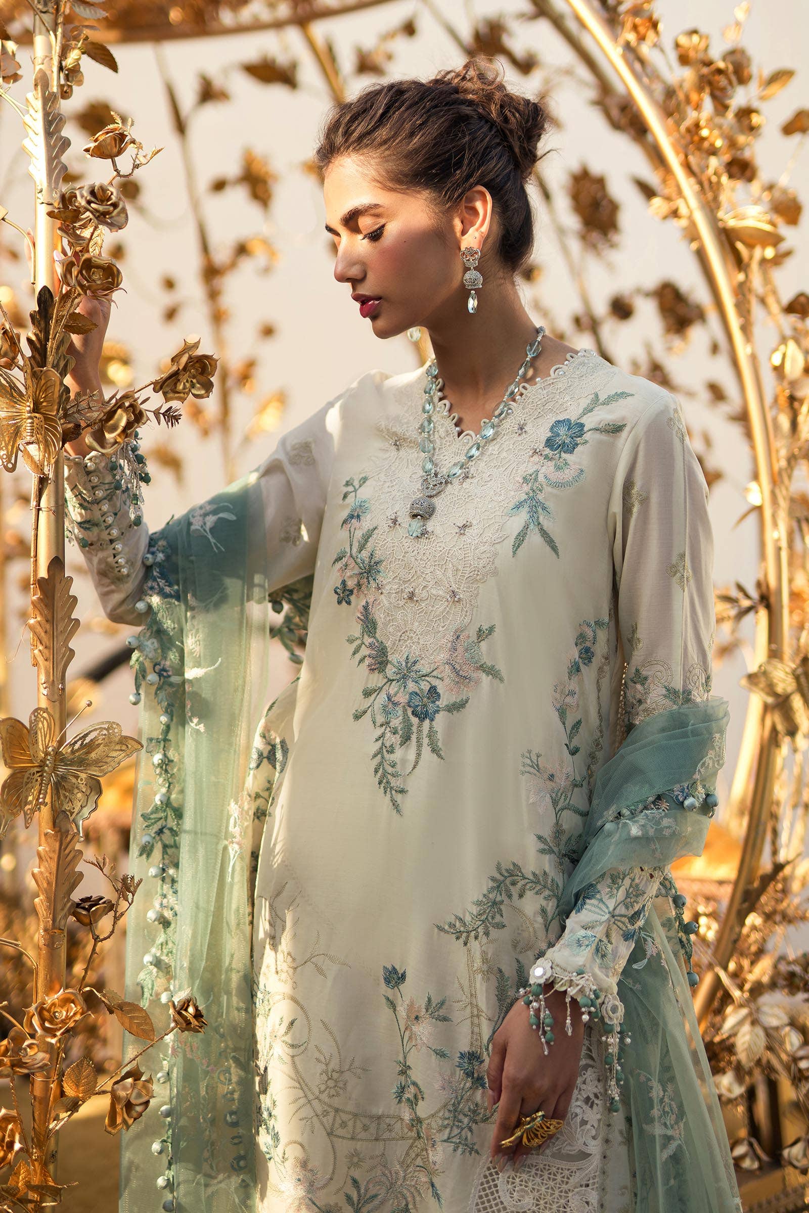 Sana Safinaz | Luxury Collection 24 | L241-003A-3CT - Rang-e-Khaas