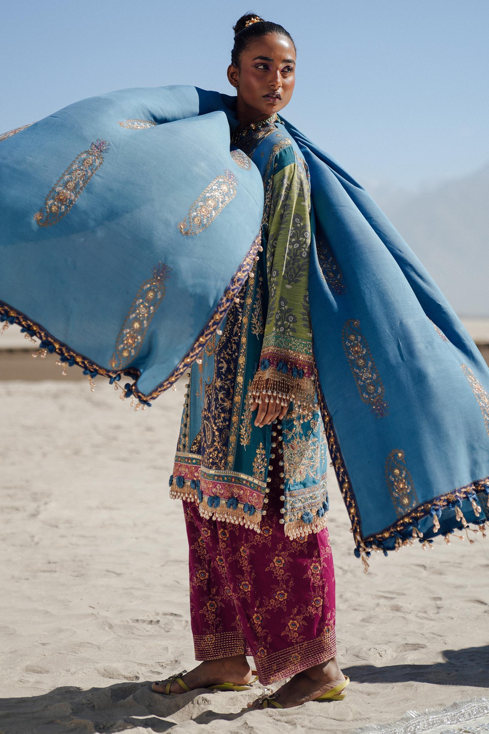 Sana Safinaz | Winter Shawl 24 | S241-002B-3CP - Rang-e-Khaas
