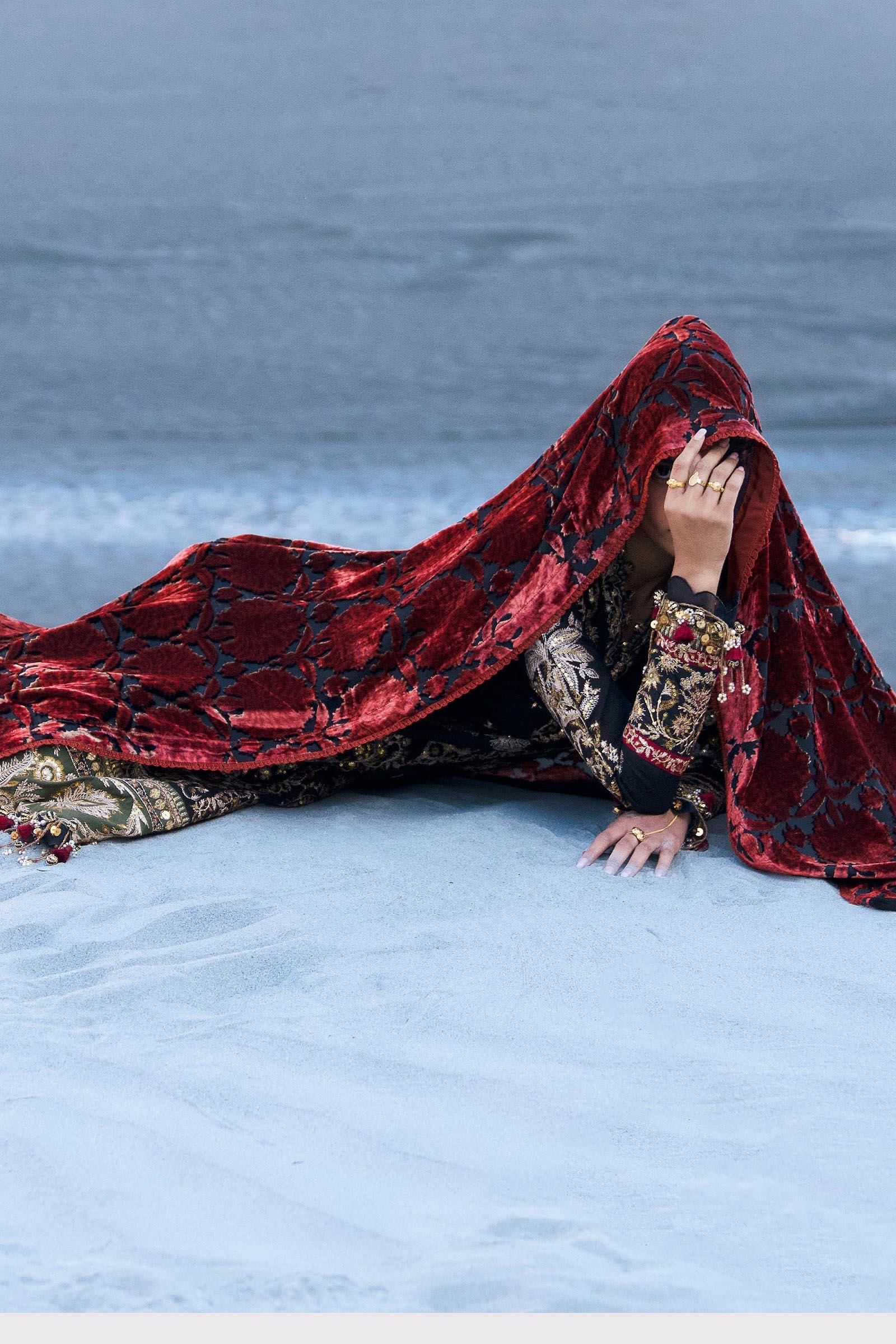 Sana Safinaz | Winter Shawl 24 | S241-001A-3CP - Rang-e-Khaas