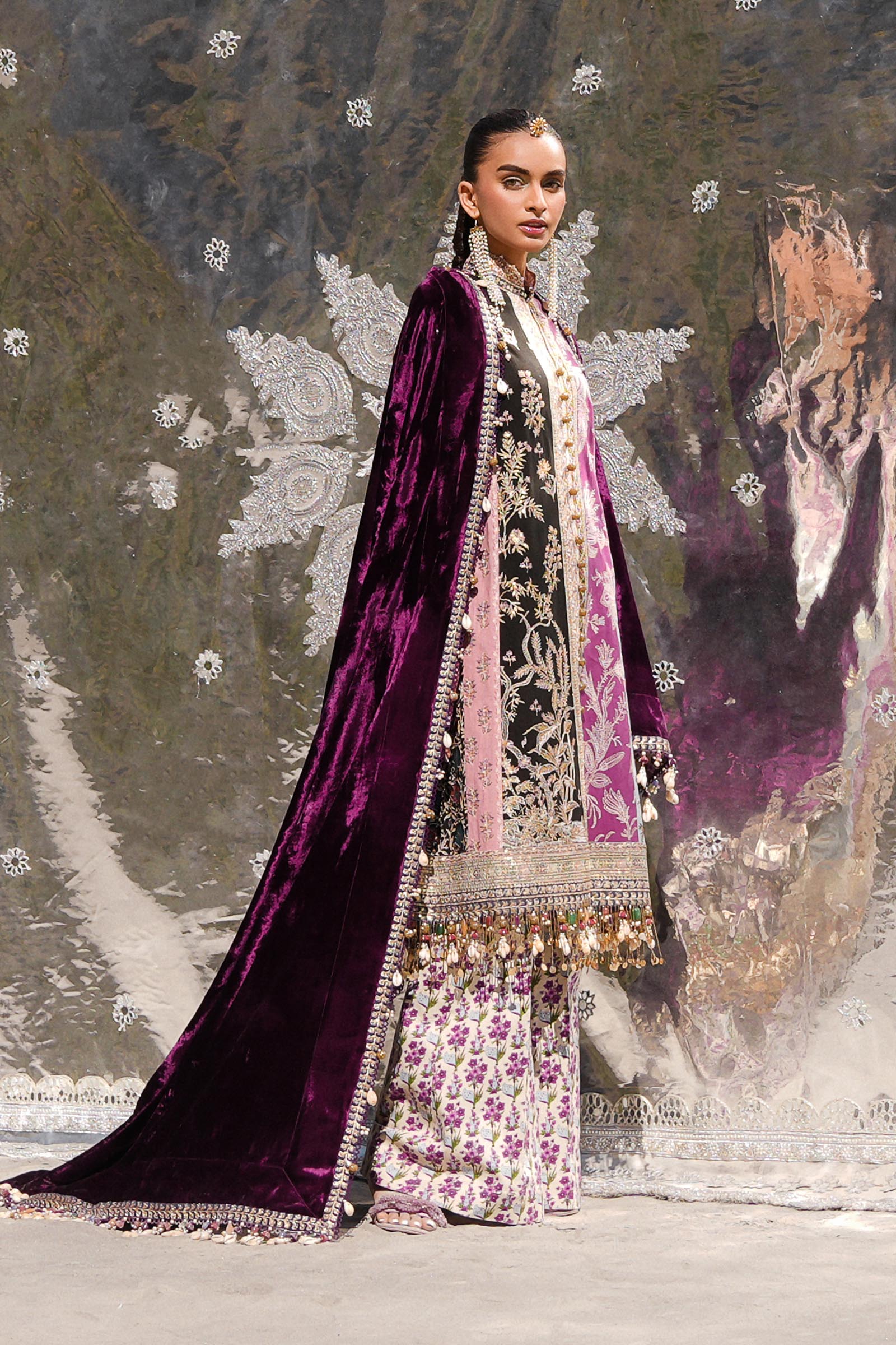 Sana Safinaz | Winter Shawl 24 | Velvet S241-006A-3CP - Rang-e-Khaas