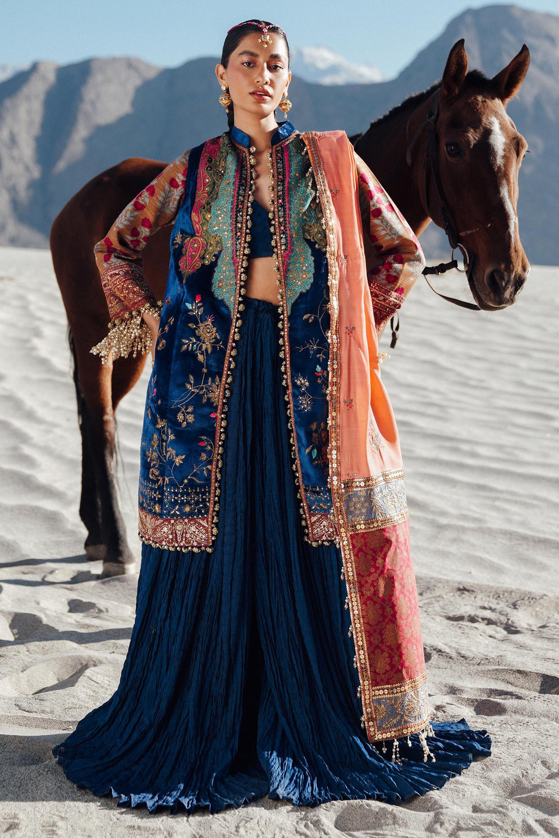 Sana Safinaz | Winter Shawl 24 | Velvet V241-001-3CP - Rang-e-Khaas