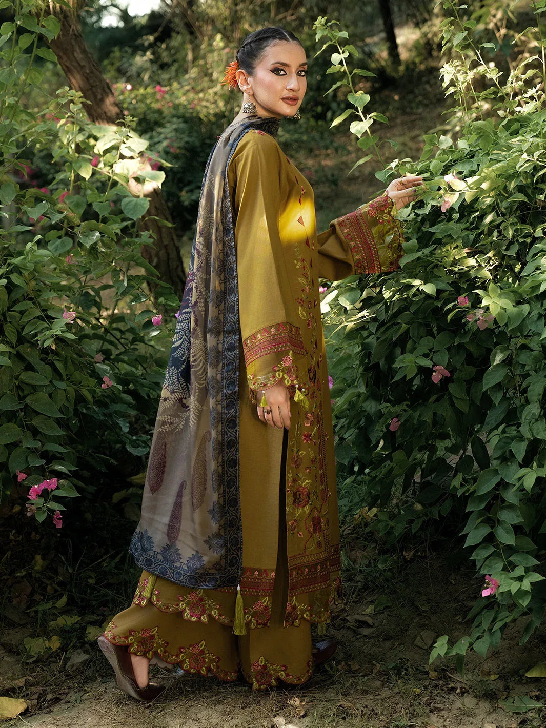 Hemstitch | The Garden Lawn | Sandalwood - Rang-e-Khaas