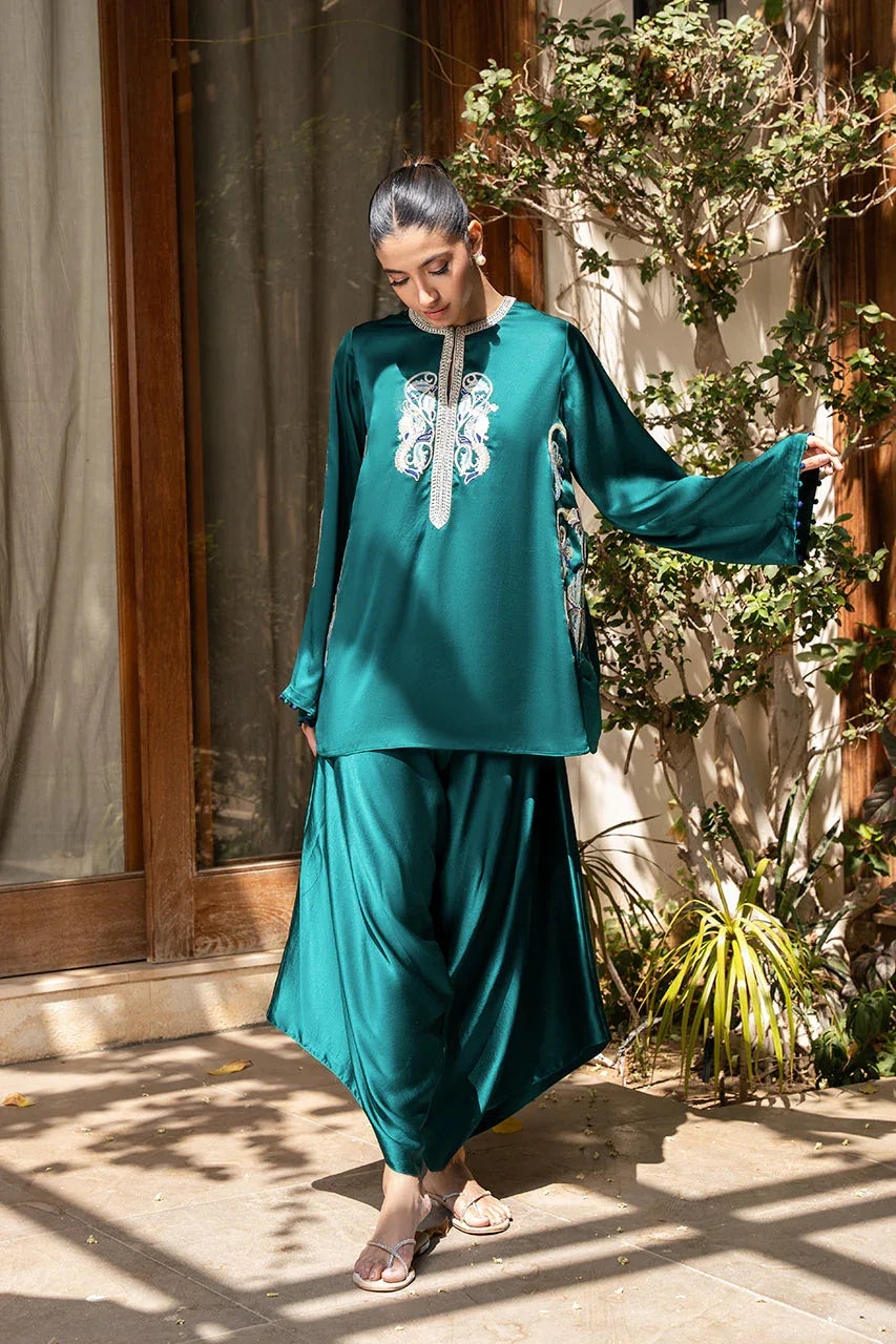 Sania Maskatiya | Eid Collection | Aja - Rang-e-Khaas