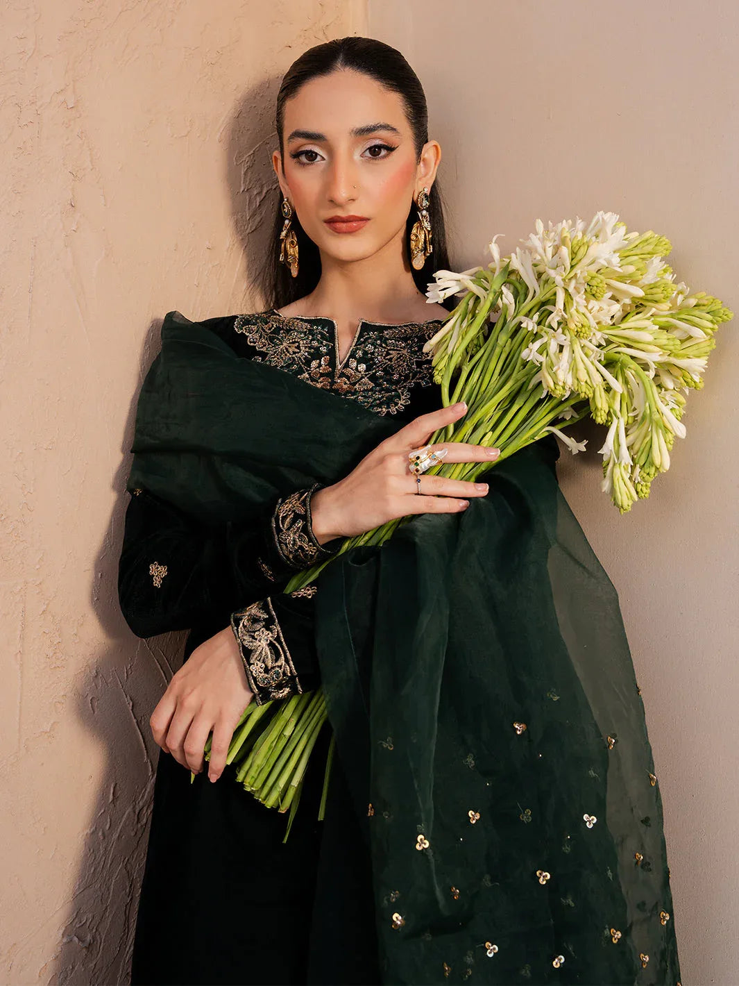 Izel | Le Tresor Formals | Solène - Rang-e-Khaas