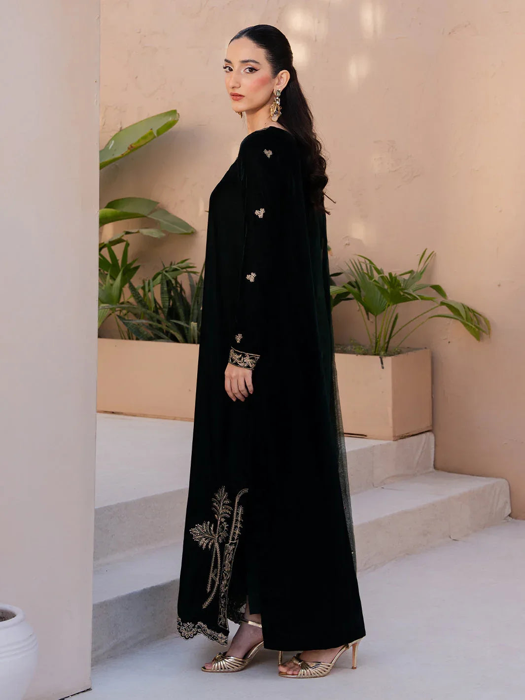Izel | Le Tresor Formals | Solène - Rang-e-Khaas