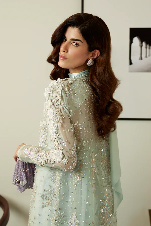 SUFFUSE | LUXURY PRET | DAISY - Rang-e-Khaas