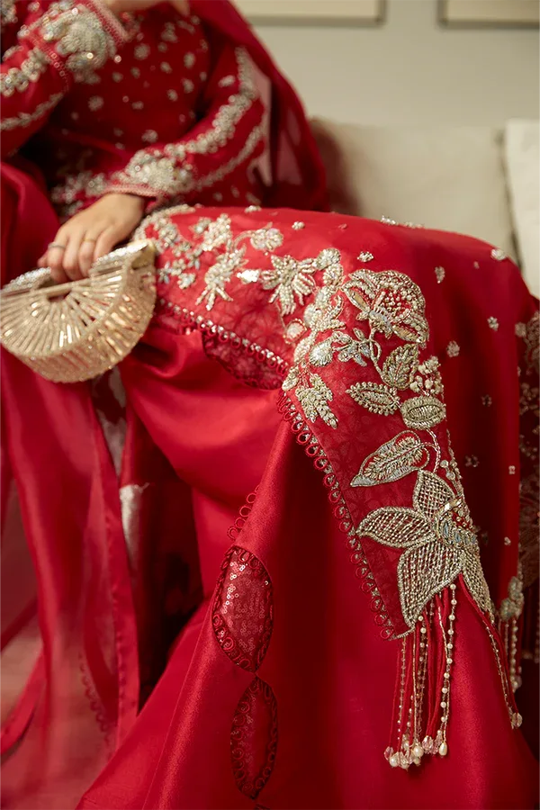 SUFFUSE | LUXURY PRET | NAIRA - Rang-e-Khaas