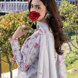 Izel | Oh Spring Lawn 25 | SUNLIT