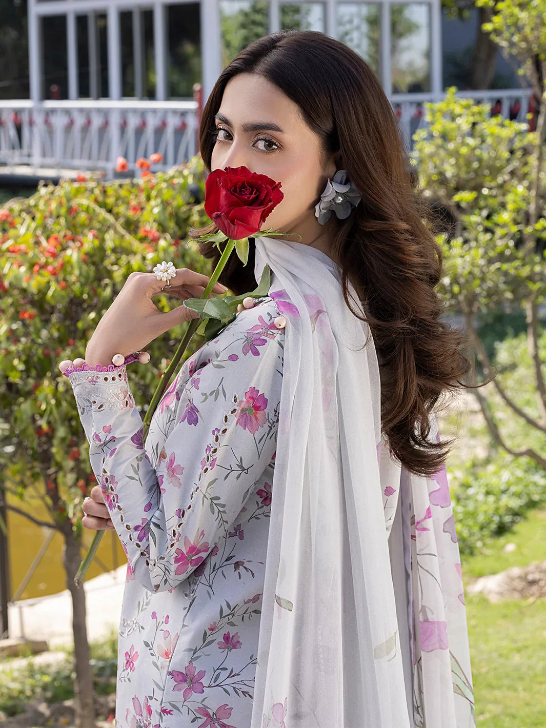 Izel | Oh Spring Lawn 25 | SUNLIT - Rang-e-Khaas