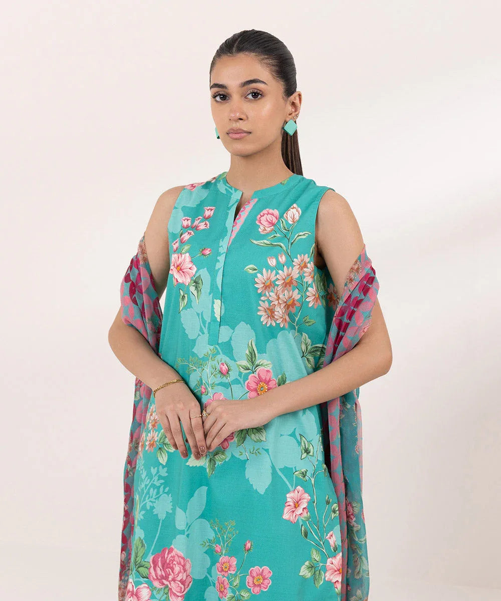 Sapphire | Intermix 2024 | Cambric Suit S-21 - Rang-e-Khaas