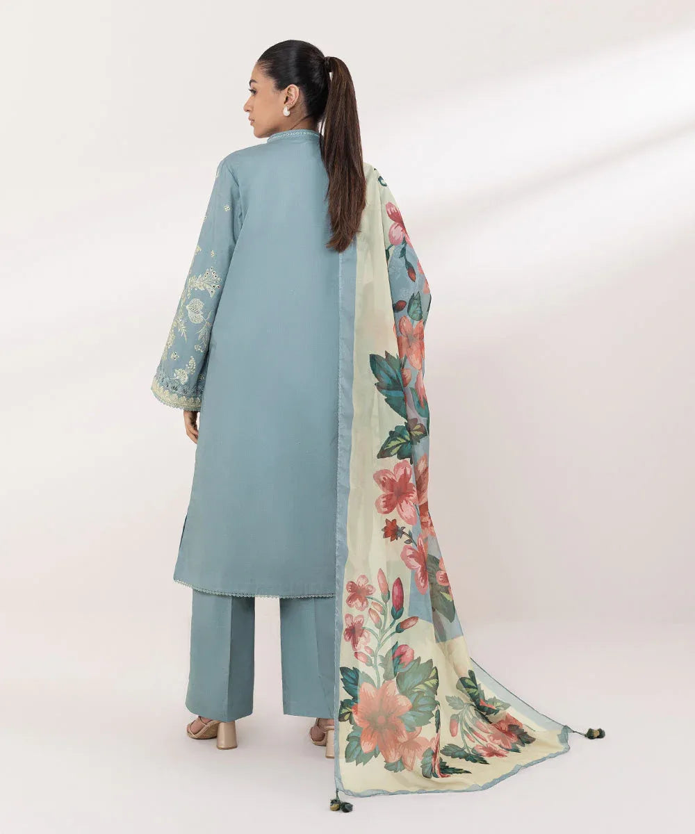 Sapphire | Intermix 2024 | Cambric Suit S-16 - Rang-e-Khaas