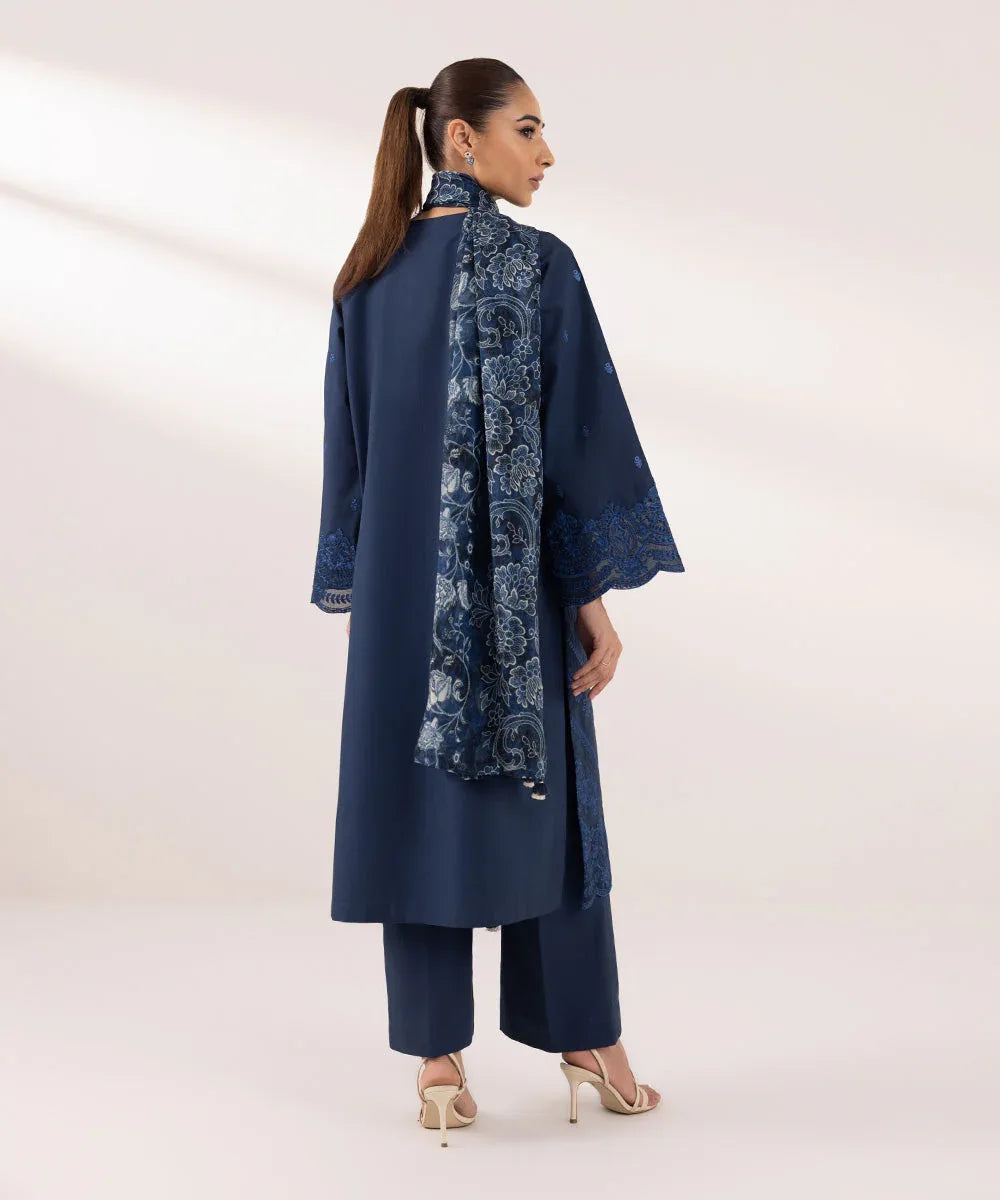Sapphire | Intermix 2024 | Cambric Suit S-17 - Rang-e-Khaas