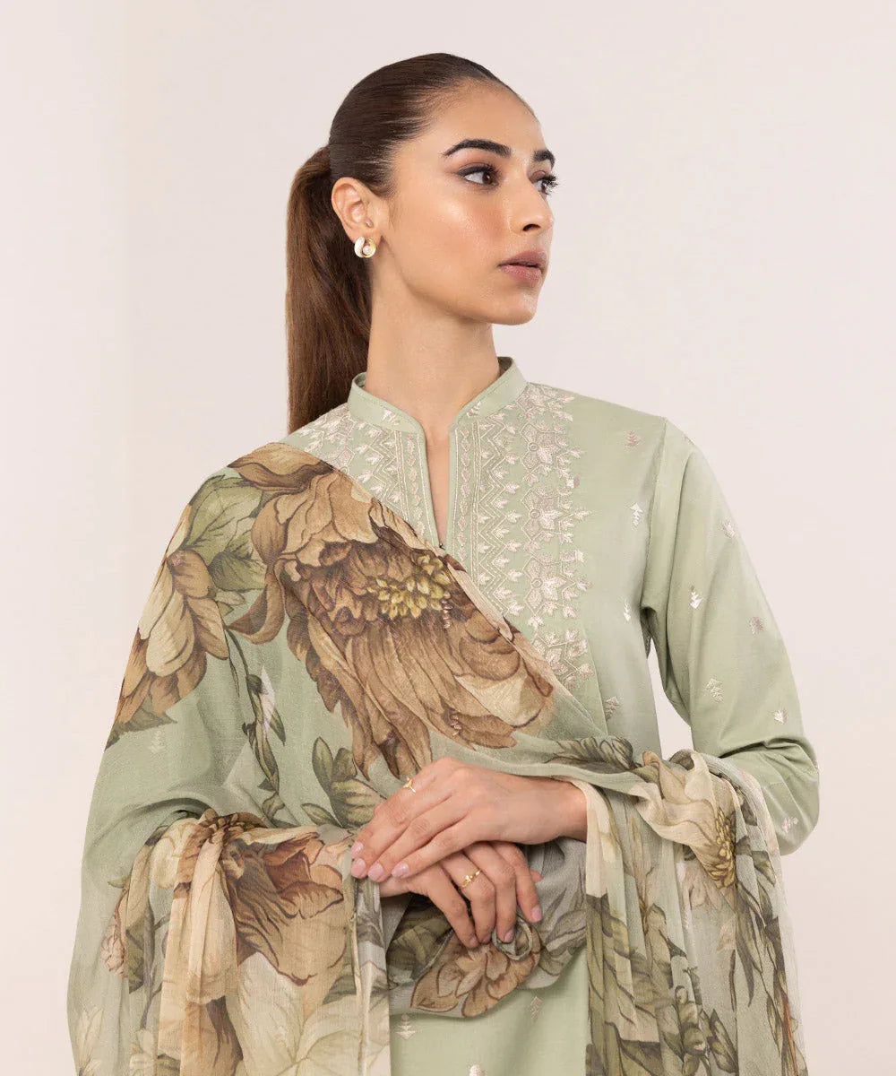 Sapphire | Intermix 2024 | Cambric Suit S-19 - Rang-e-Khaas