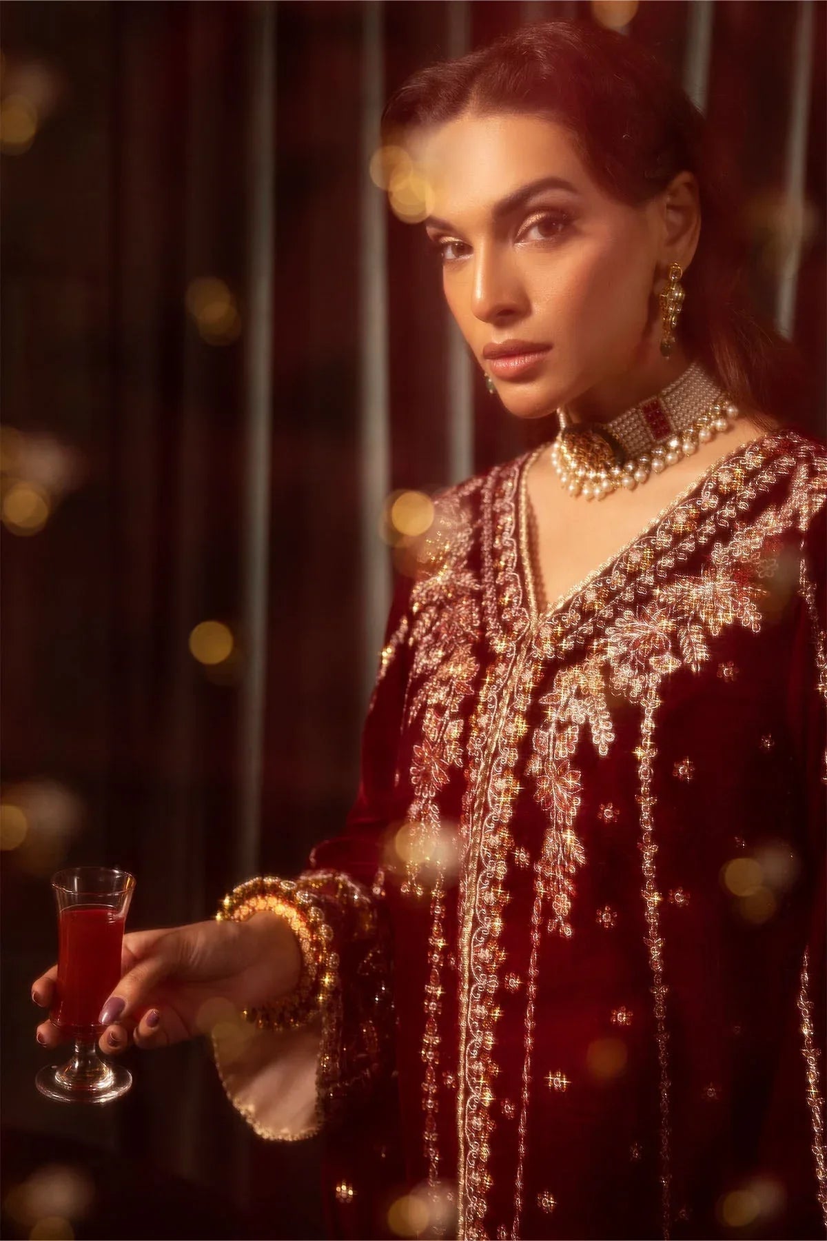 Motifz | Velvet Formals | 5099-SANDAL - Rang-e-Khaas