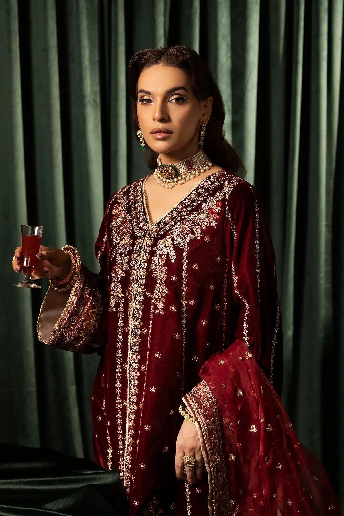 Motifz | Velvet Formals | 5099-SANDAL - Rang-e-Khaas
