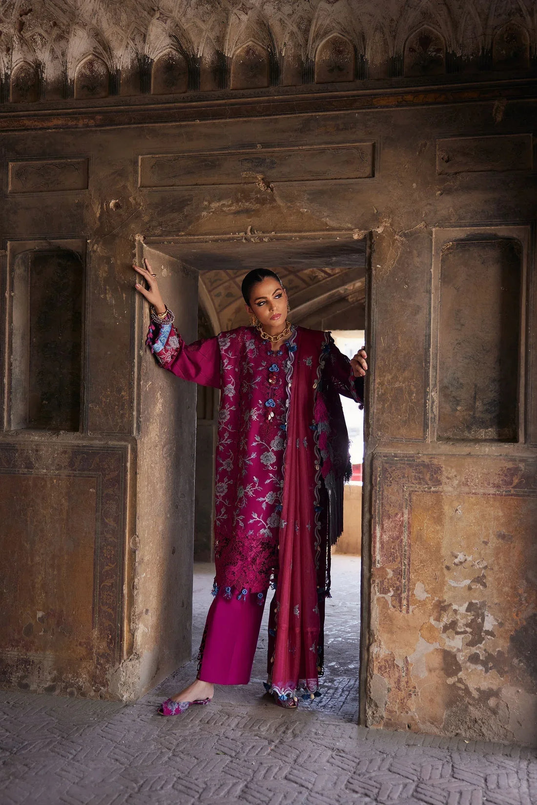 Elan | Luxury Lawn 25 | OPHELIA (EL25-10 B) - Rang-e-Khaas
