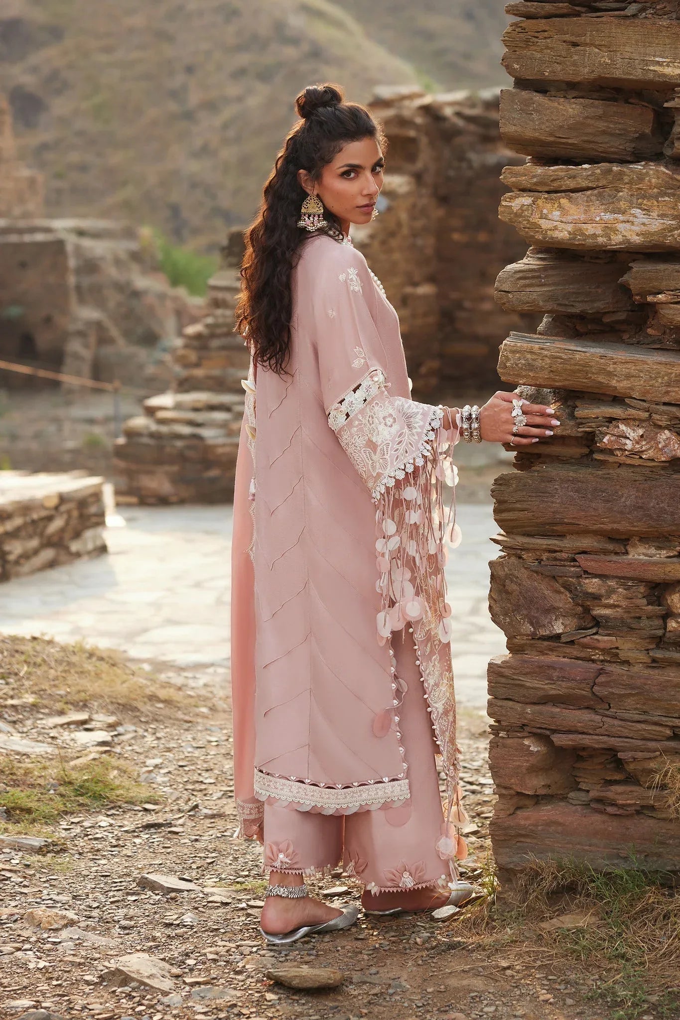 Elan | Winter Collection 24 | AURELIA (EW24-04) - Rang-e-Khaas
