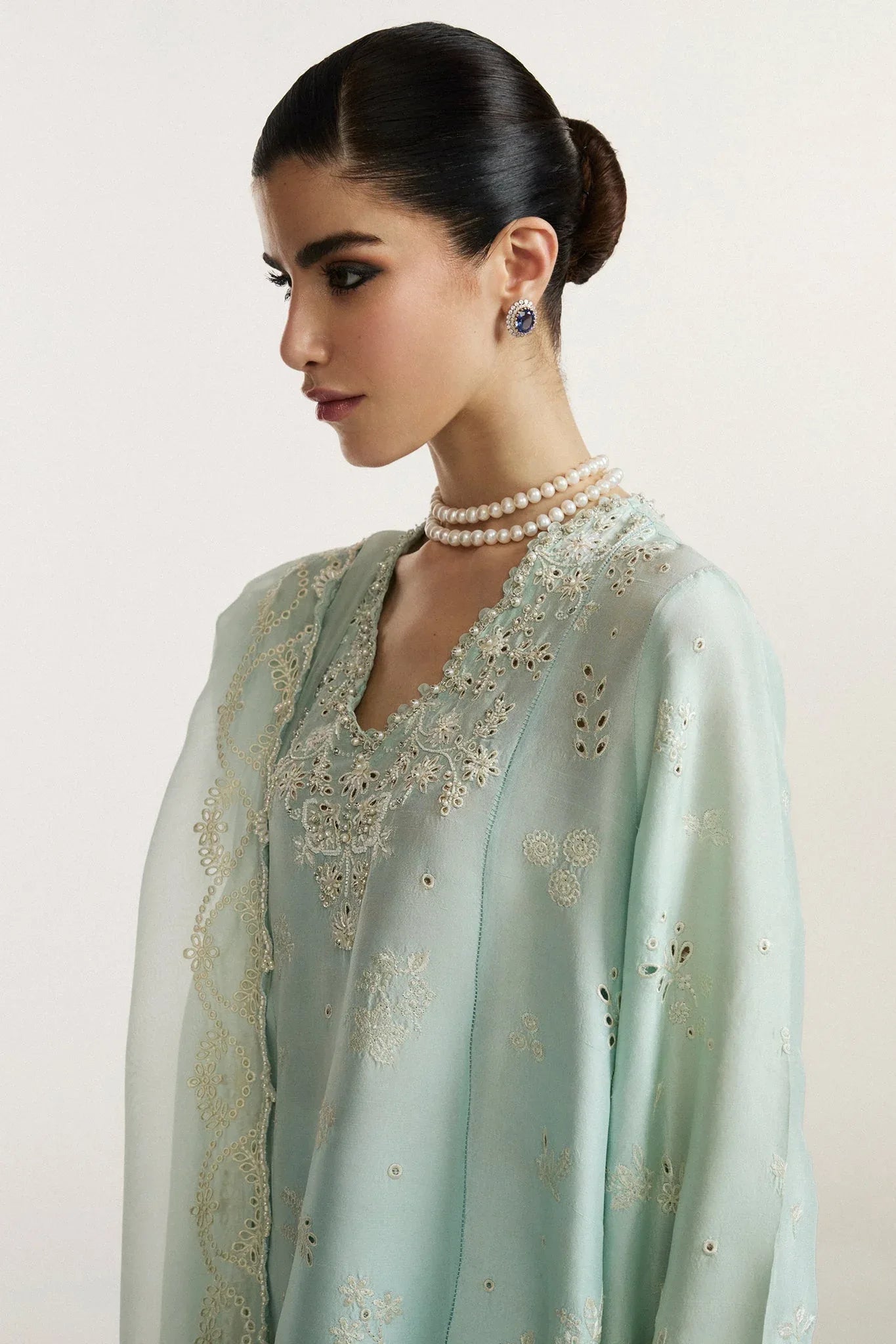 Elan I Vital Ornee I BLEU SÉRÉNITÉ (EV-21359) - Rang-e-Khaas