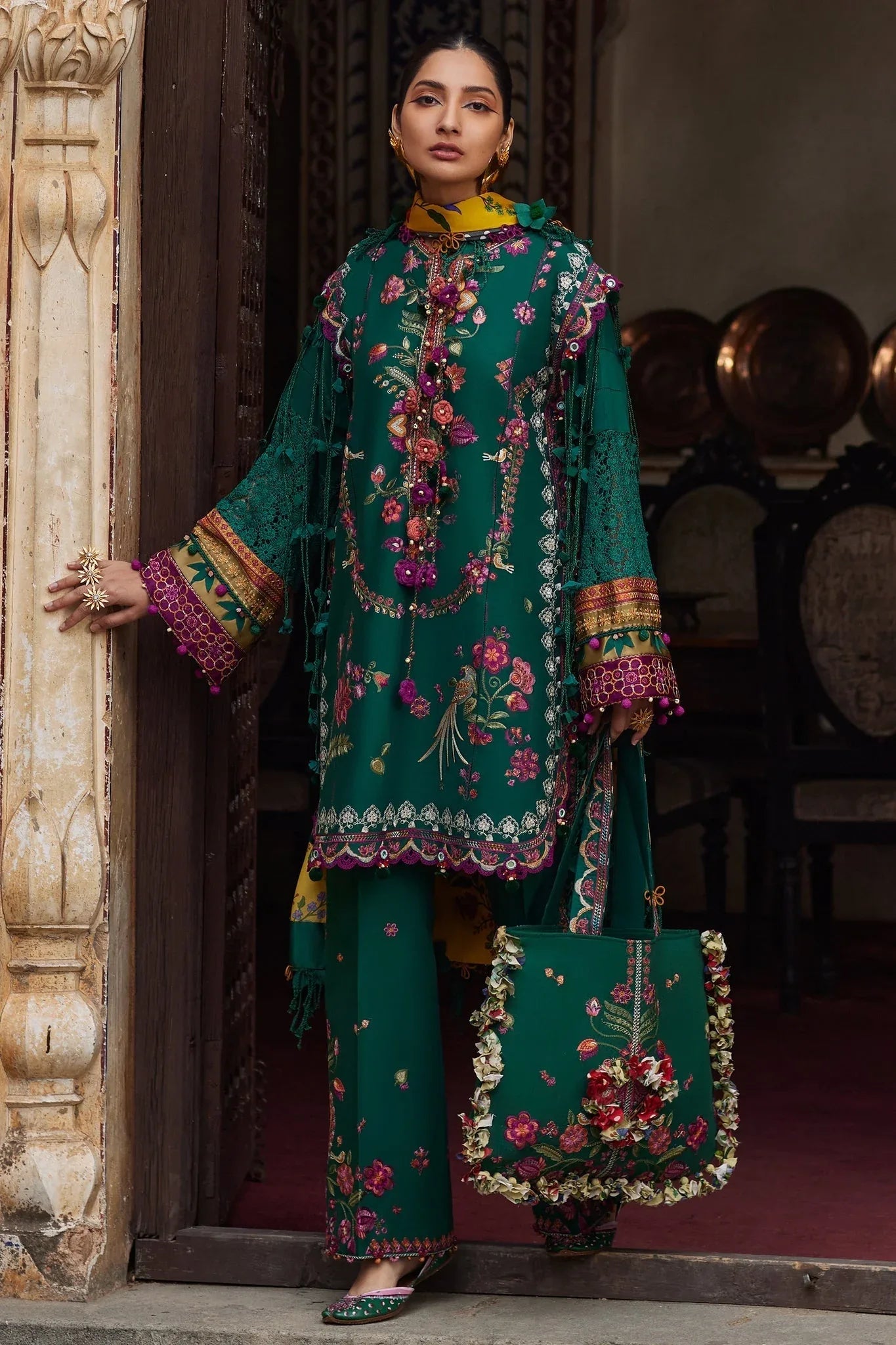 Elan | Luxury Lawn 25 | AURIELLE (EL25-06 A) - Rang-e-Khaas