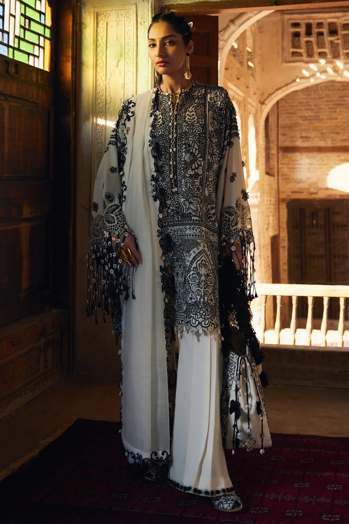 Elan | Luxury Lawn 25 | ISLA (EL25-02 B) - Rang-e-Khaas