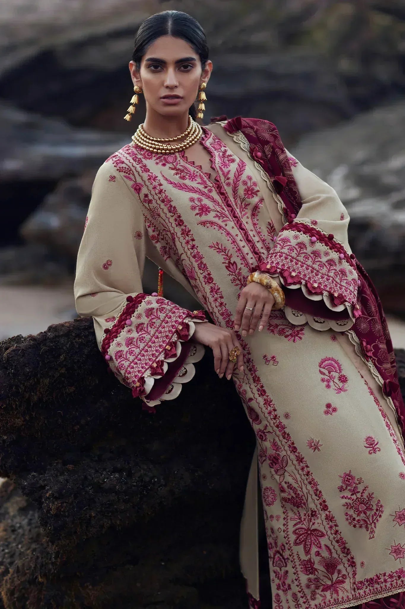 Elan | Winter 23 | LARAH (EW23-02) - Rang-e-Khaas